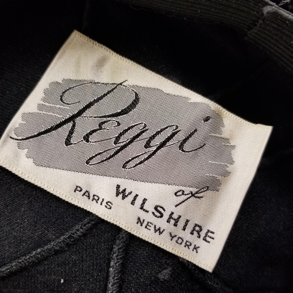 Reggi of Wilshire Vintage Black Woven Pleated Pillbox Hat Paris New York Pinup - Picture 4 of 9